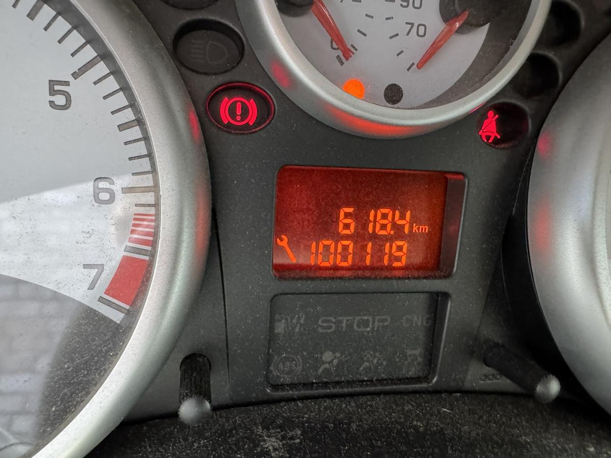 Peugeot 206+ original 5gang Schaltgetriebe 1.4 55kw KFW Bj.2010